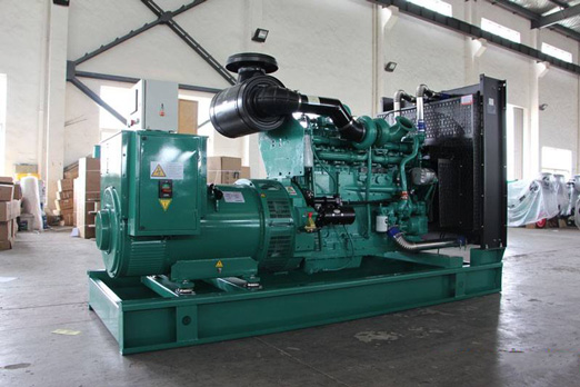 西安320kw康明斯柴油发电车出租组图片 西安320kw康明斯柴油发电车出租组图片